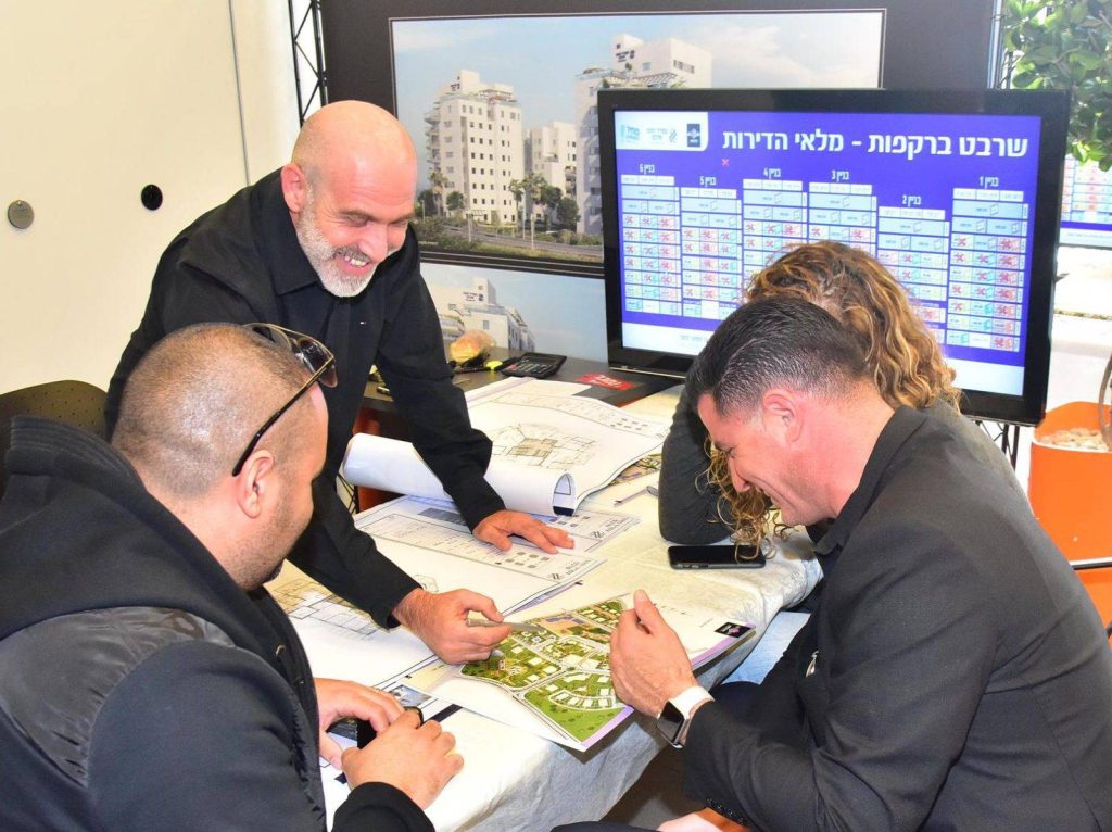 52942913_2299664190278629_7775836687938093056_o-e1644097174121