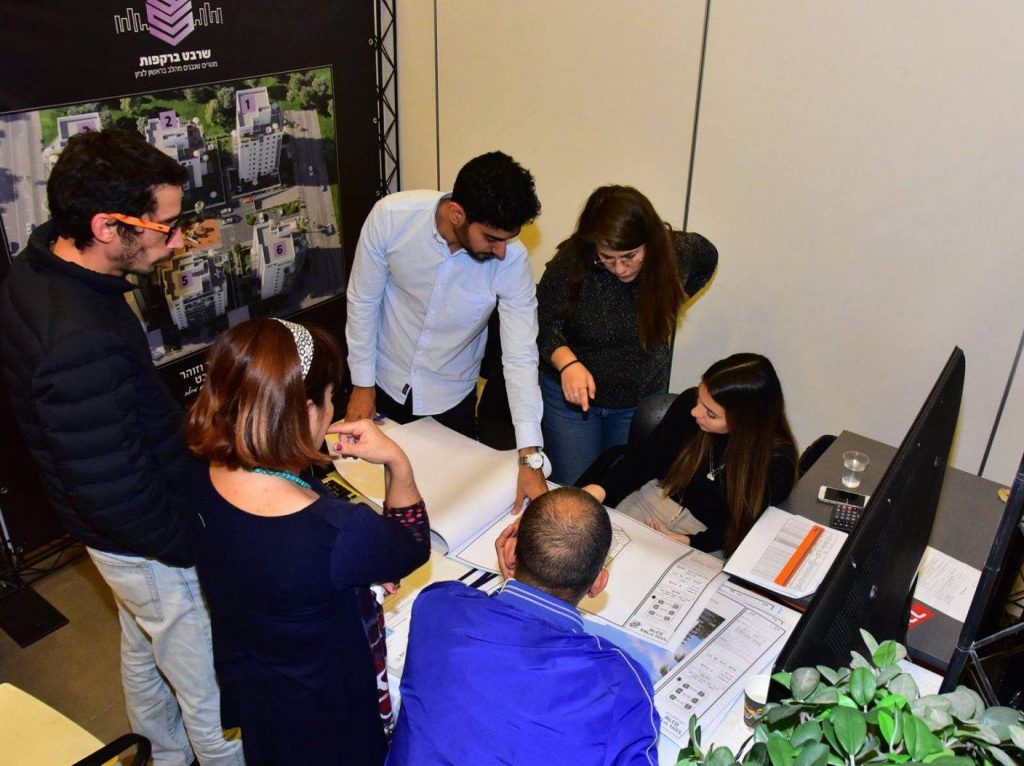 53270808_2299664106945304_6134443171163144192_o-e1644096889214